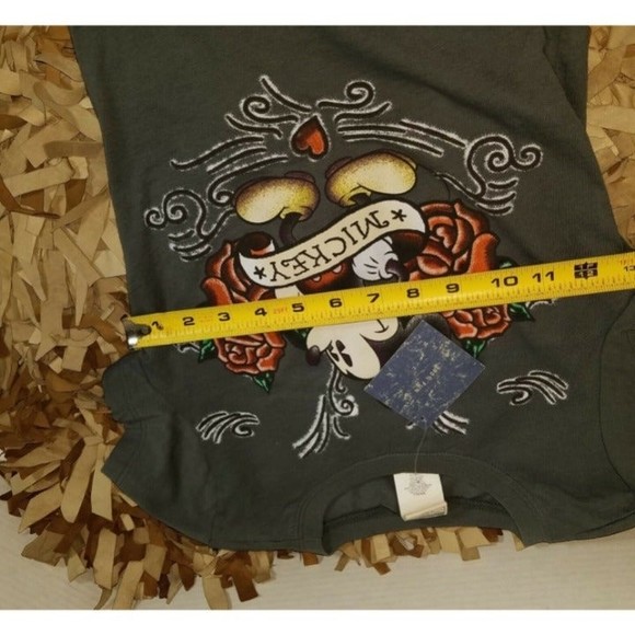 Disney Mickey Mouse Womens Gray T Shirt Roses Size Small Jerry Leigh - Picture 9 of 12